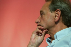 Municipales 2008 : Bertrand Delanoë se lance dans la bataille